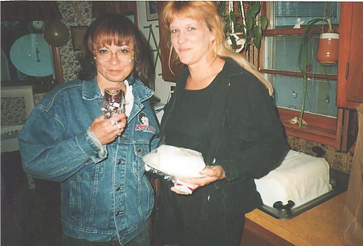 Mona & Kelly